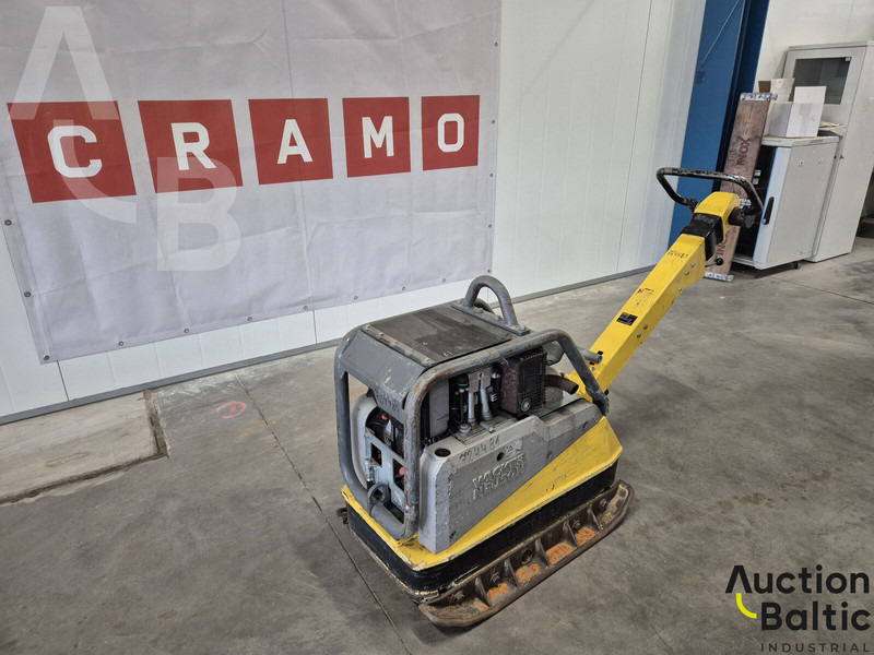 WACKER NEUSON DPU4545HE - Vibroplate: bilde 1 WACKER NEUSON DPU4545HE - Vibroplate: bilde 1