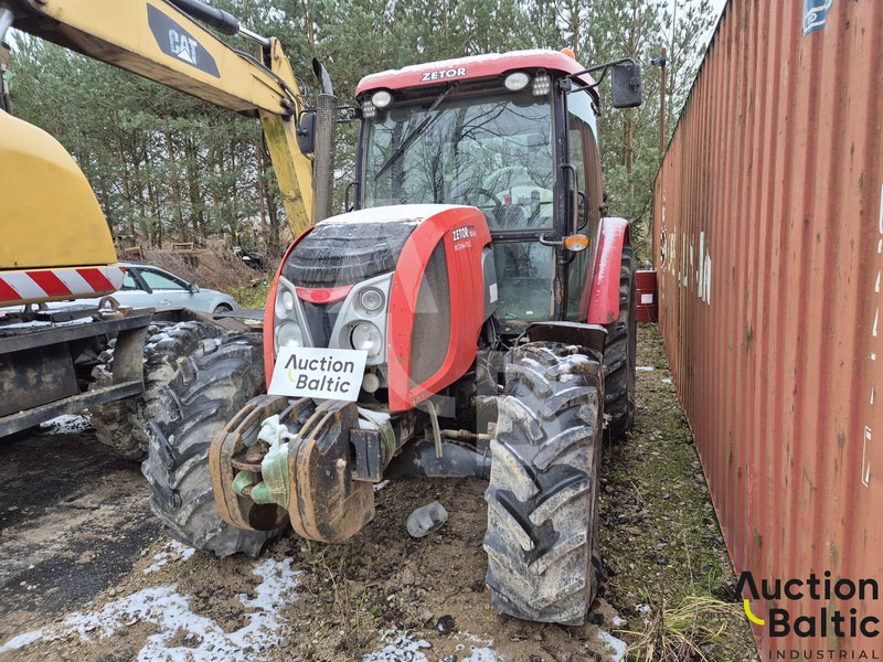 Zetor PROXIMA PLIUS 10541 - Traktor: bilde 2 Zetor PROXIMA PLIUS 10541 - Traktor: bilde 2
