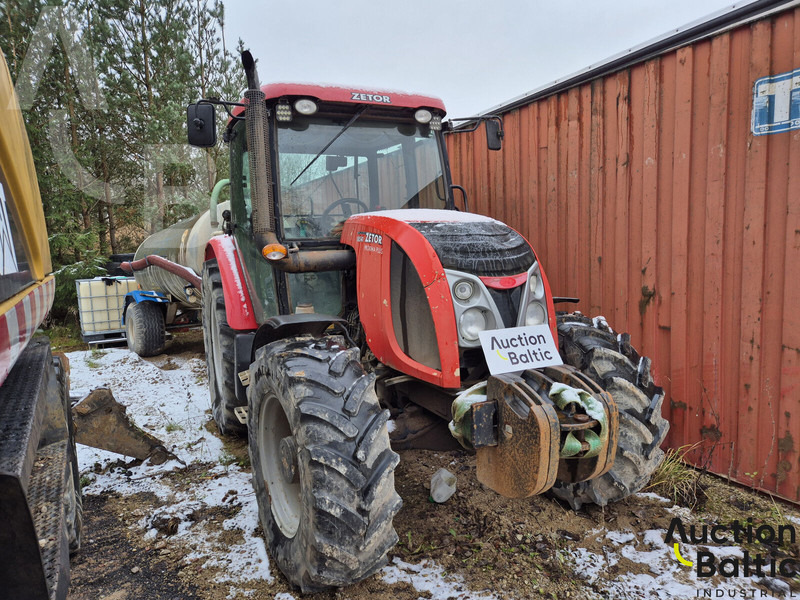 Zetor PROXIMA PLIUS 10541 - Traktor: bilde 1 Zetor PROXIMA PLIUS 10541 - Traktor: bilde 1