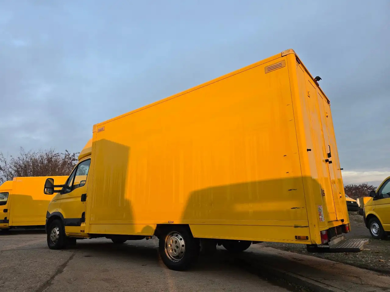 Iveco Daily/ Regalsystem/Luftfeder/1. Hand - Varebil med skap: bilde 4 Iveco Daily/ Regalsystem/Luftfeder/1. Hand - Varebil med skap: bilde 4