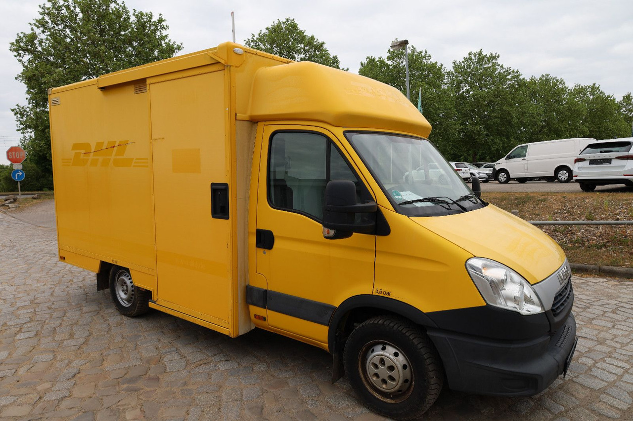 Iveco Daily/ Regalsystem/Luftfeder/KURZ - Varebil med skap: bilde 2 Iveco Daily/ Regalsystem/Luftfeder/KURZ - Varebil med skap: bilde 2