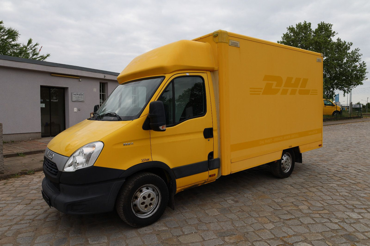 Iveco Daily/ Regalsystem/Luftfeder/KURZ - Varebil med skap: bilde 1 Iveco Daily/ Regalsystem/Luftfeder/KURZ - Varebil med skap: bilde 1