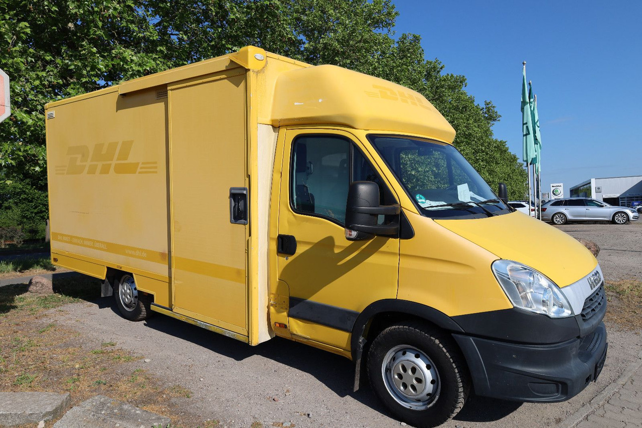 Iveco IS35SI2AA Daily/ Regalsystem/Luftfeder - Varebil med skap: bilde 1 Iveco IS35SI2AA Daily/ Regalsystem/Luftfeder - Varebil med skap: bilde 1