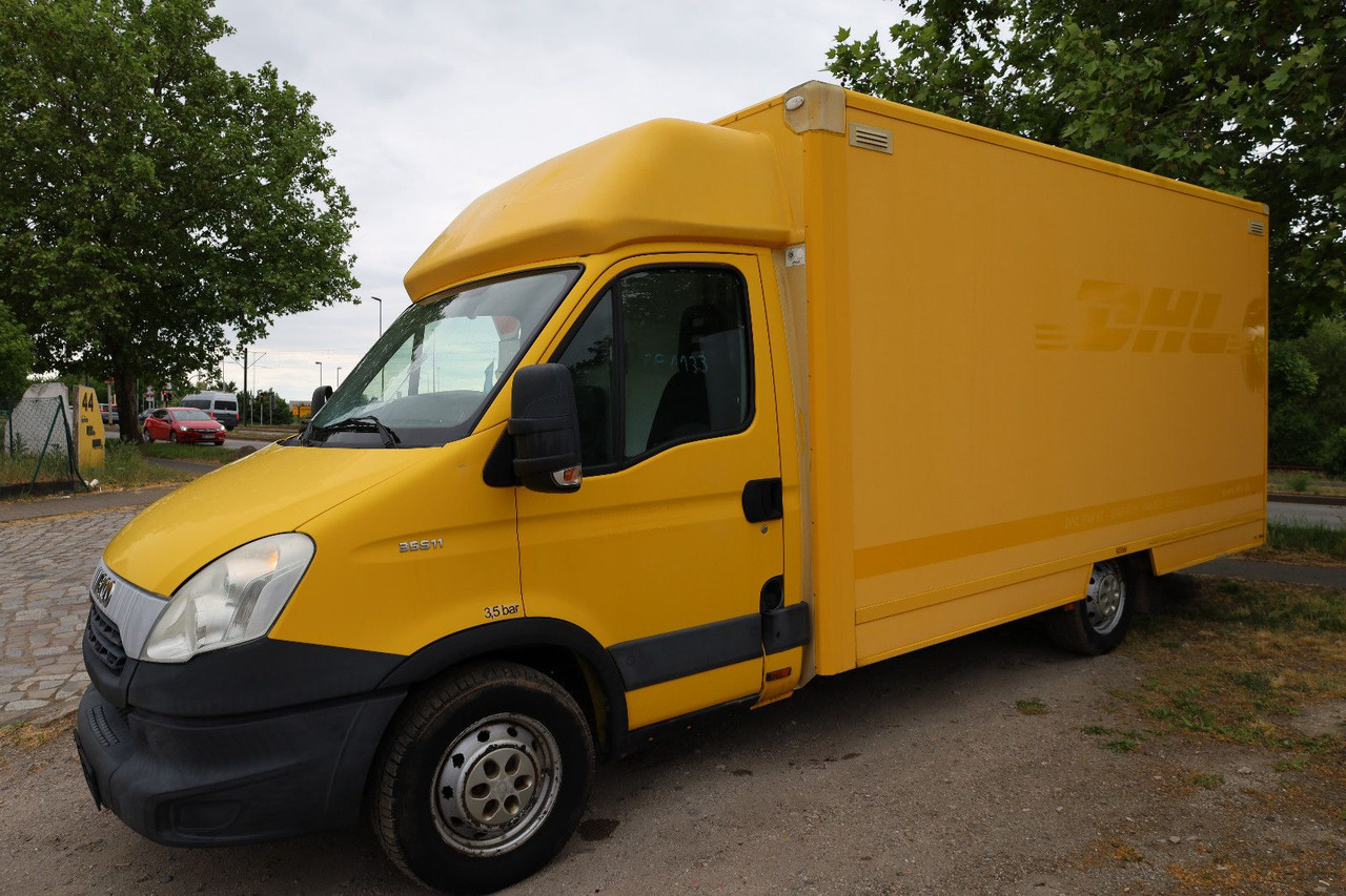 Iveco IS35SI2AA Daily/ Regalsystem/Luftfeder - Varebil med skap: bilde 1 Iveco IS35SI2AA Daily/ Regalsystem/Luftfeder - Varebil med skap: bilde 1