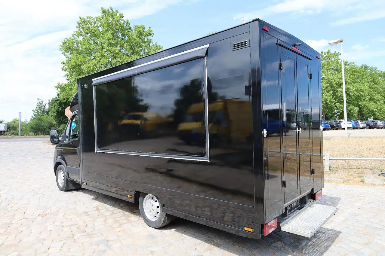 Iveco IS35SI2AA/ FOODTRUCK/Daily - Matbil: bilde 5 Iveco IS35SI2AA/ FOODTRUCK/Daily - Matbil: bilde 5