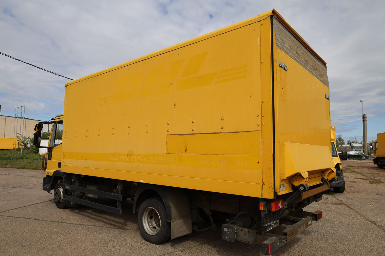 Iveco M752/Koffer/ 1. Hand - Varebil med skap: bilde 4 Iveco M752/Koffer/ 1. Hand - Varebil med skap: bilde 4