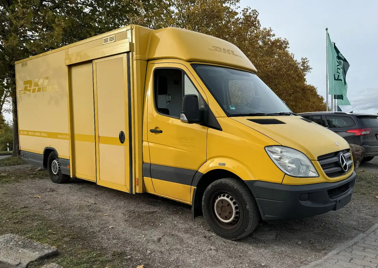 Mercedes-Benz Sprinter II Pritsche/ Koffer/Regalsystem - Varebil med skap: bilde 1 Mercedes-Benz Sprinter II Pritsche/ Koffer/Regalsystem - Varebil med skap: bilde 1