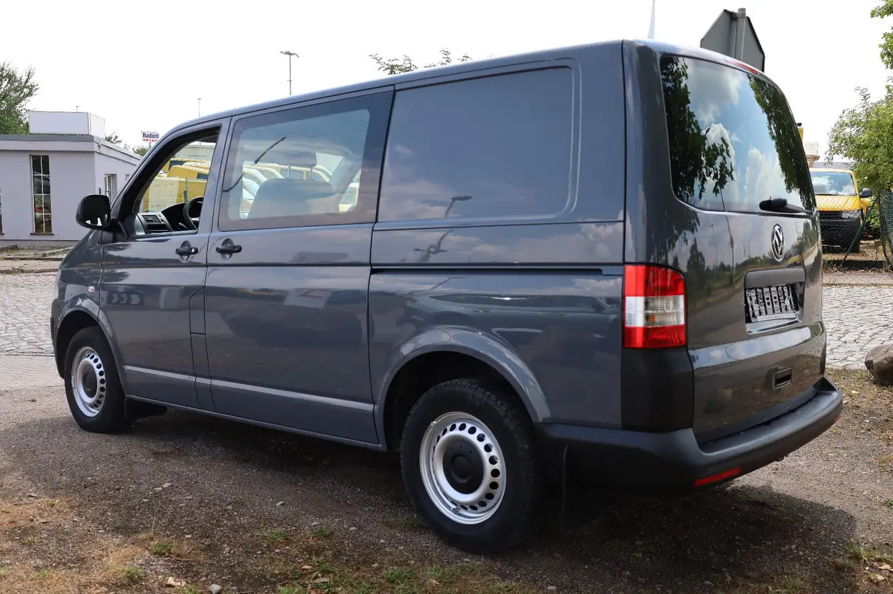 Volkswagen T5 Transporter Kasten-Kombi 2.0 TDI/EU5/5-Sitze - Personenbil: bilde 4 Volkswagen T5 Transporter Kasten-Kombi 2.0 TDI/EU5/5-Sitze - Personenbil: bilde 4