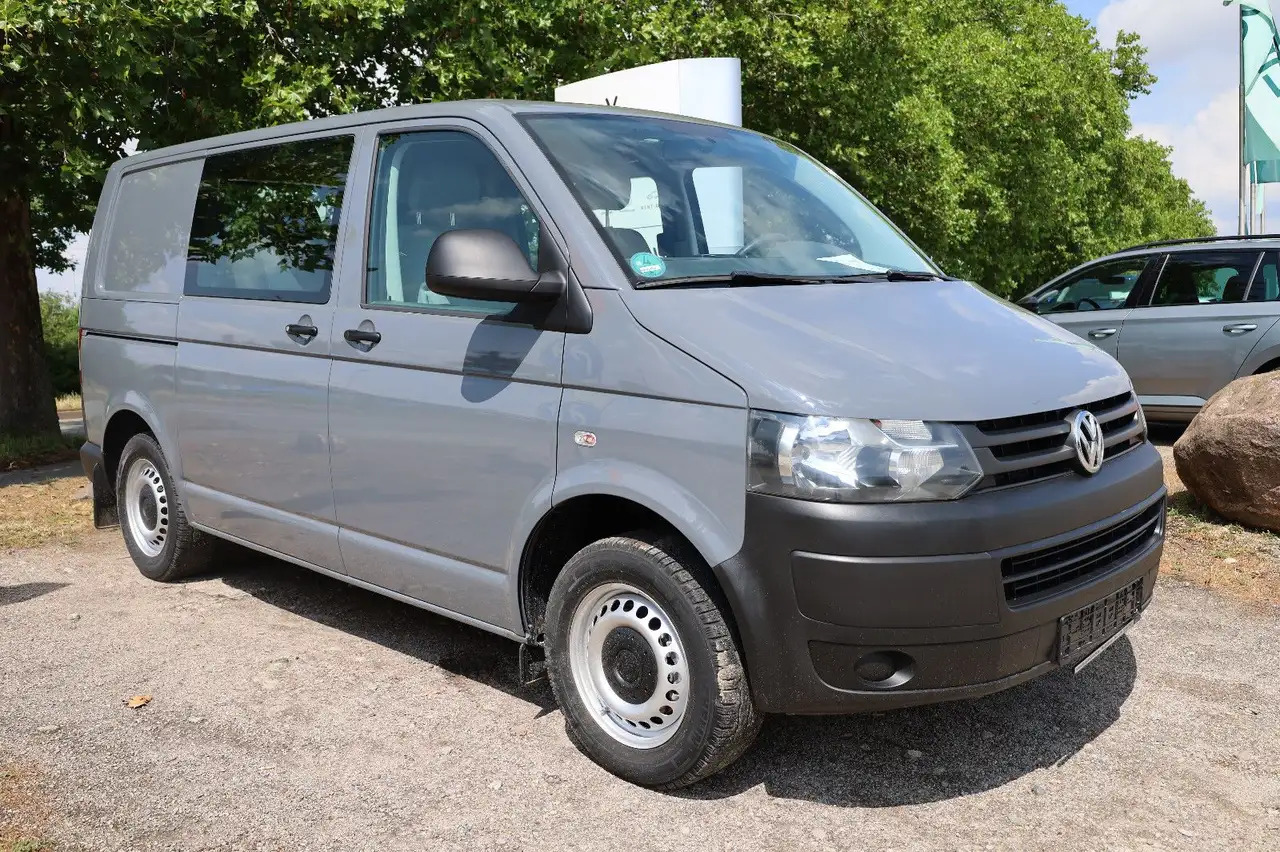 Volkswagen T5 Transporter Kasten-Kombi 2.0 TDI/EU5/5-Sitze - Personenbil: bilde 2 Volkswagen T5 Transporter Kasten-Kombi 2.0 TDI/EU5/5-Sitze - Personenbil: bilde 2