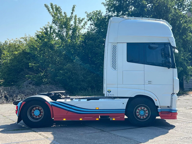 DAF XF 530 MARTINI RACING XF530 full options - Trekkvogn: bilde 5 DAF XF 530 MARTINI RACING XF530 full options - Trekkvogn: bilde 5