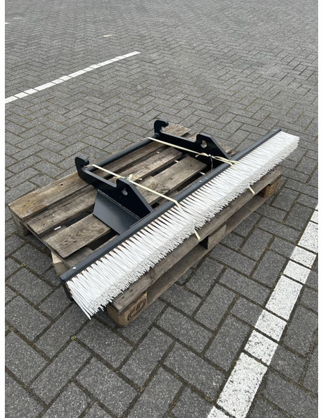 Tobroco Veegborstel 150 cm Giant aanspan - Kostemaskin for Bygg og anlegg: bilde 4 Tobroco Veegborstel 150 cm Giant aanspan - Kostemaskin for Bygg og anlegg: bilde 4