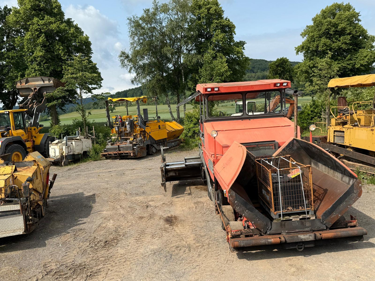 Demag-Dynapac DF135P powerfull 4-axle-paver - Asfaltutlegger: bilde 4 Demag-Dynapac DF135P powerfull 4-axle-paver - Asfaltutlegger: bilde 4