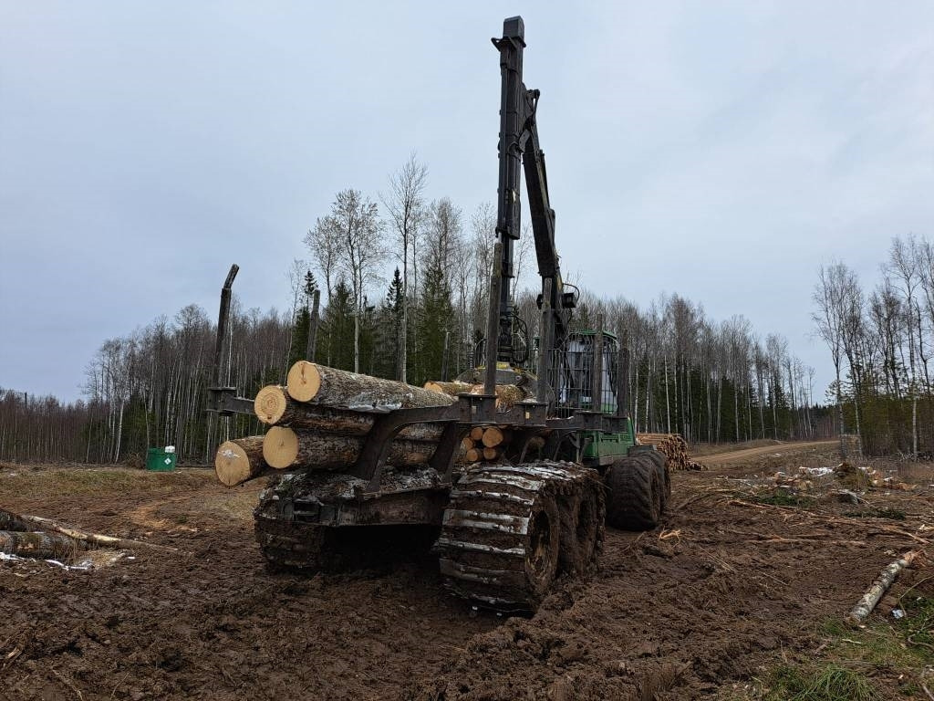 John Deere 1210 G - Lassbærer: bilde 3 John Deere 1210 G - Lassbærer: bilde 3