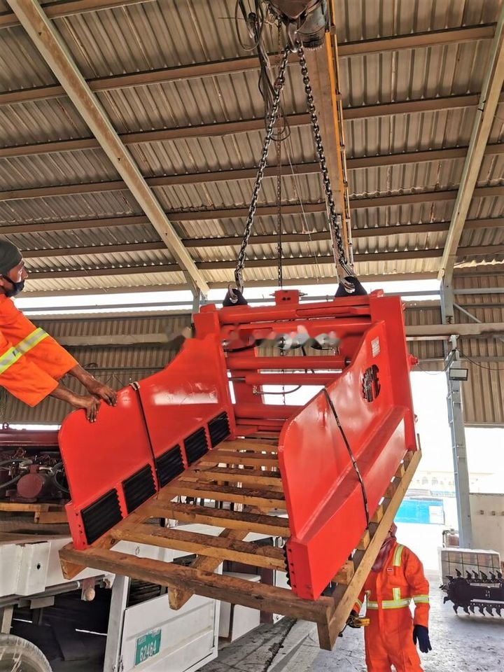 AME Bale Clamp - Klemme for Gaffeltruck: bilde 4 AME Bale Clamp - Klemme for Gaffeltruck: bilde 4