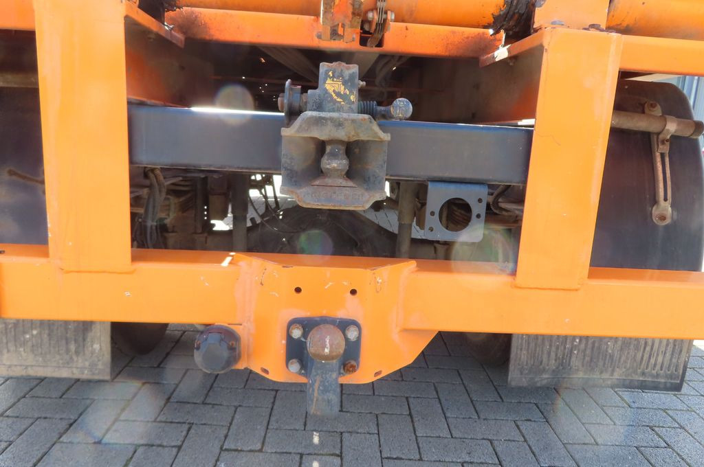 Leie FUSO Canter 6 C 18 4x4  Kommunal  Winterdienst  FUSO Canter 6 C 18 4x4  Kommunal  Winterdienst: bilde 6