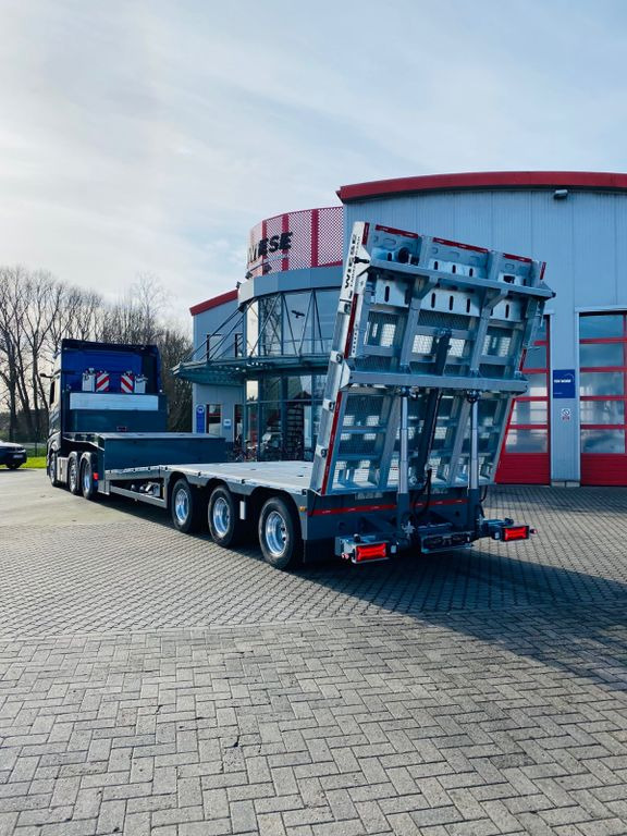 Gabelstapler/Arbeitsbühnentransporter Klapprampe - Lavloader semitrailer: bilde 2 Gabelstapler/Arbeitsbühnentransporter Klapprampe - Lavloader semitrailer: bilde 2