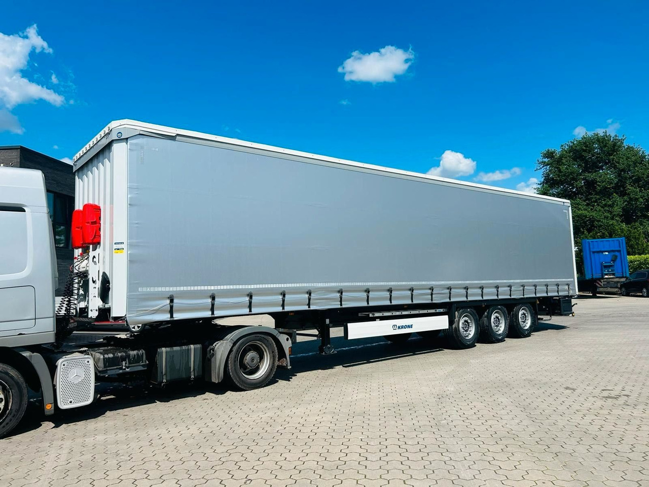 Krone SDP 27 Schiebeplanen - 2 Stück sofort verfügbar! - Gardintrailer: bilde 1 Krone SDP 27 Schiebeplanen - 2 Stück sofort verfügbar! - Gardintrailer: bilde 1