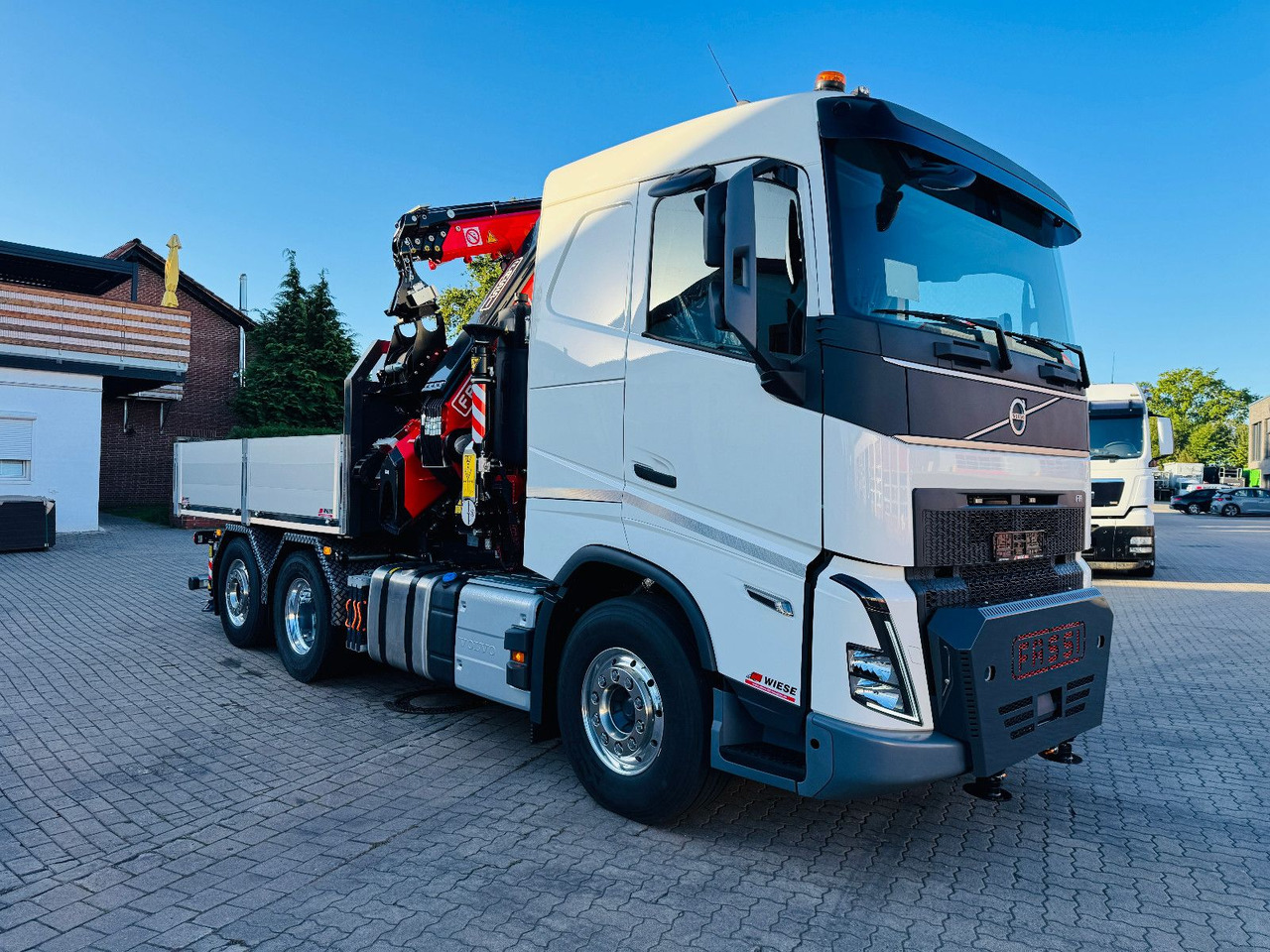 Volvo FH500 6x2 mit Fassi F545 2.27 JIB Winde sofort - Lastebil, Kranbil: bilde 1 Volvo FH500 6x2 mit Fassi F545 2.27 JIB Winde sofort - Lastebil, Kranbil: bilde 1