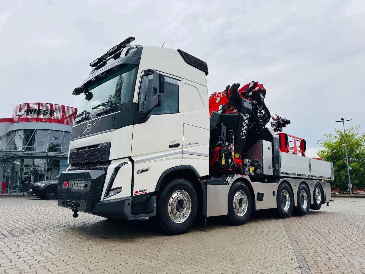 Volvo FH540 10x4 mit F1150 Ladekran, Sattelzugmaschine - Lastebil, Kranbil: bilde 1 Volvo FH540 10x4 mit F1150 Ladekran, Sattelzugmaschine - Lastebil, Kranbil: bilde 1
