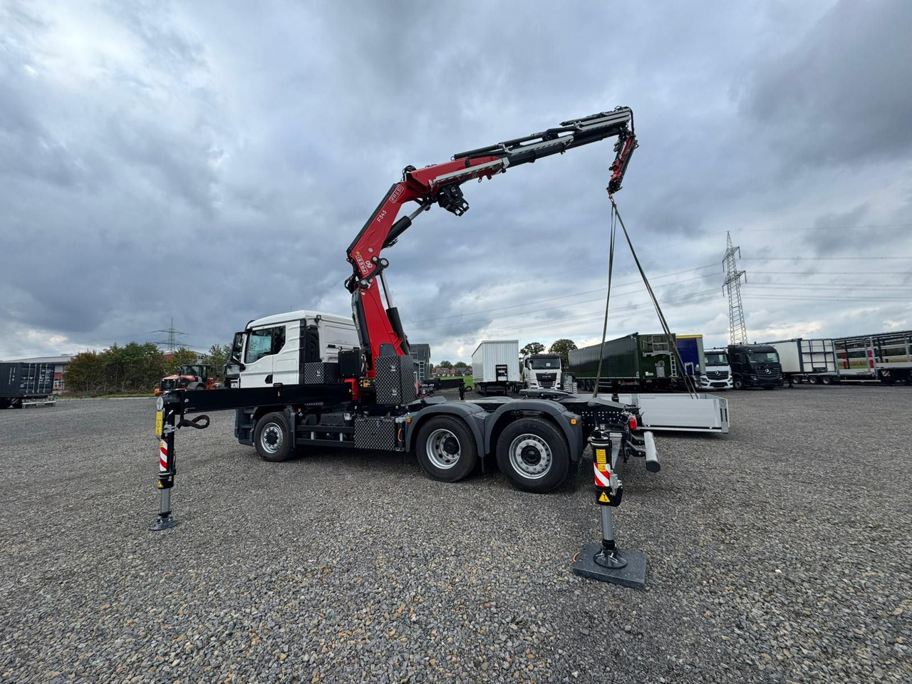 MAN 26.470 6x4-4 Hydrodrive Fassi Kran F545 Jib - Planbil, Kranbil: bilde 2 MAN 26.470 6x4-4 Hydrodrive Fassi Kran F545 Jib - Planbil, Kranbil: bilde 2