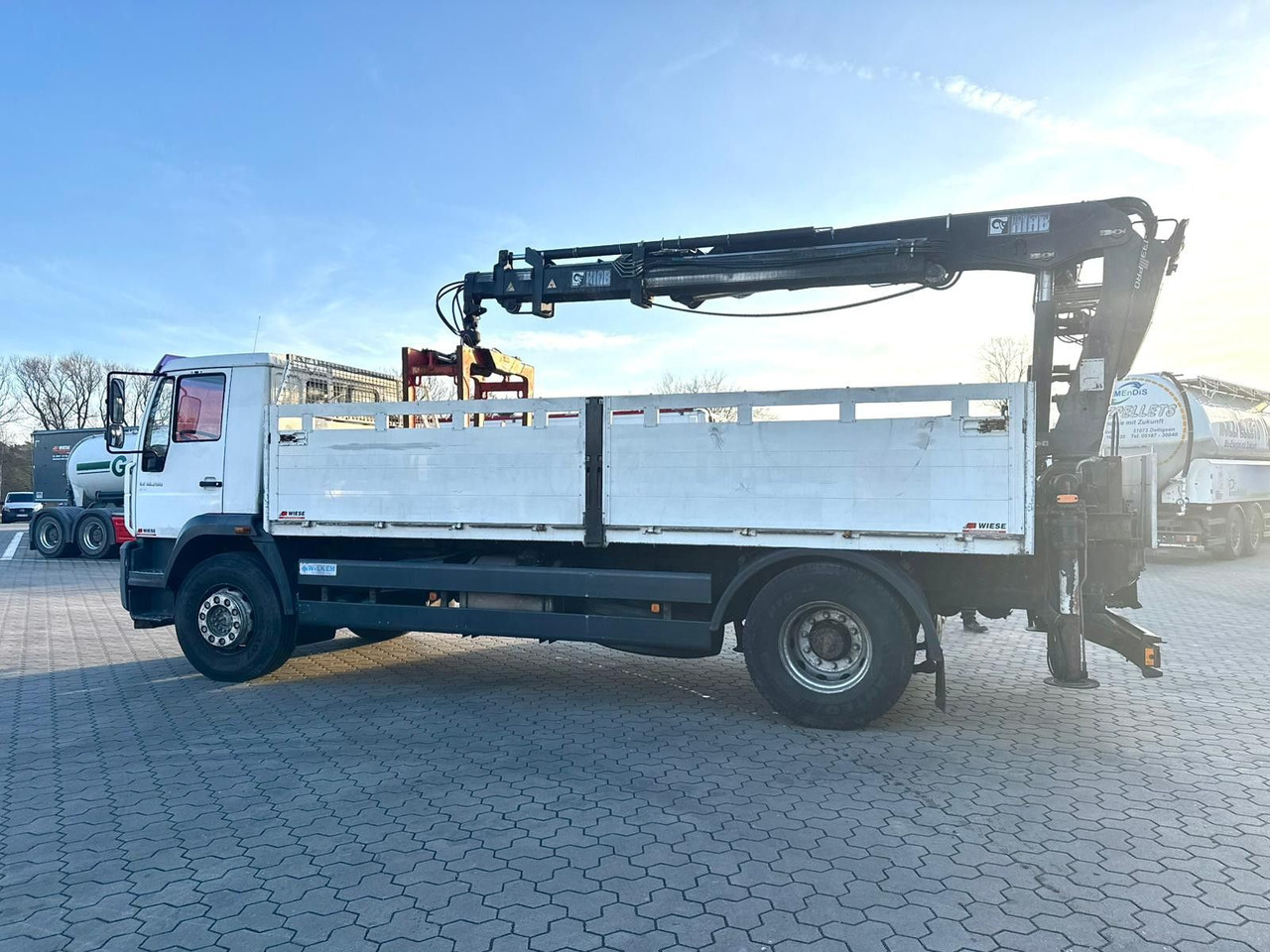 MAN LE 18.280 Pritsche mit HIAB 133 K PRO/HIPRO Kran - Planbil, Kranbil: bilde 5 MAN LE 18.280 Pritsche mit HIAB 133 K PRO/HIPRO Kran - Planbil, Kranbil: bilde 5