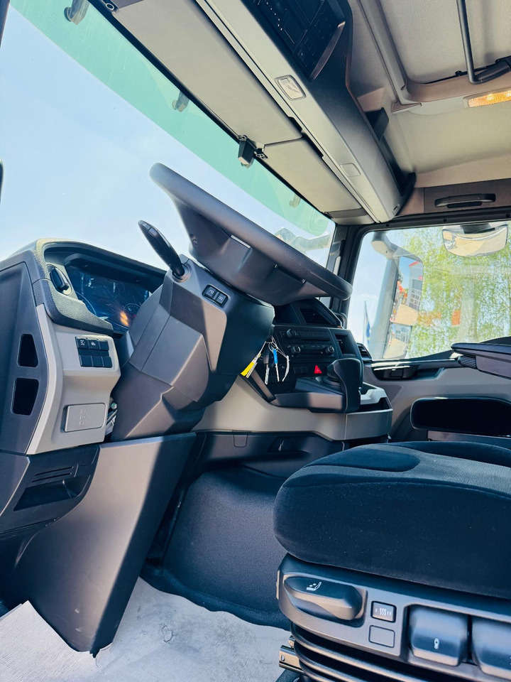 MAN TGS 32.510 mit F710 Frontkran sofort - Planbil, Kranbil: bilde 4 MAN TGS 32.510 mit F710 Frontkran sofort - Planbil, Kranbil: bilde 4