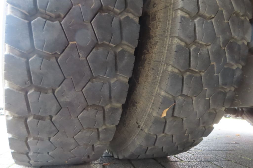Planbil, Kranbil Mercedes-Benz Axor  1833 L - Glastransporter Kran Palfinger: bilde 15