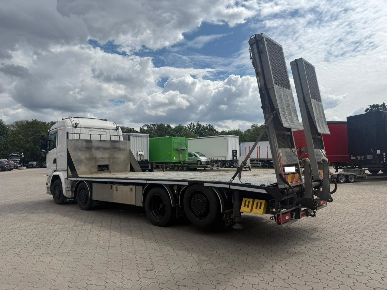 Scania G450 Baumaschinentransporter mit Rampen - Bergingsbil: bilde 3 Scania G450 Baumaschinentransporter mit Rampen - Bergingsbil: bilde 3