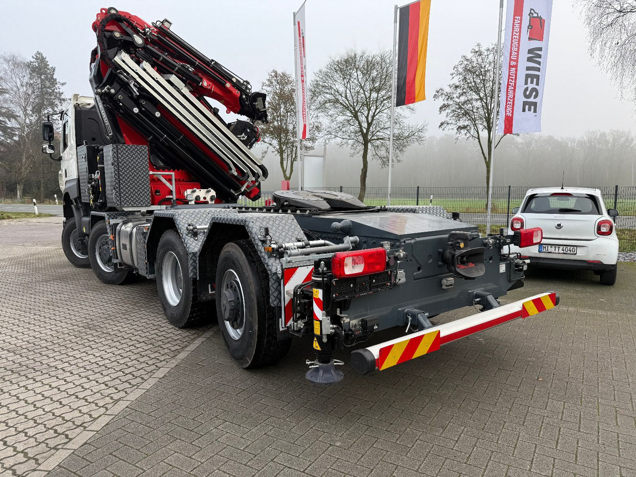 Tatra 41.500 8x8 Phoenix Fassi F710 Kran - Kranbil: bilde 5 Tatra 41.500 8x8 Phoenix Fassi F710 Kran - Kranbil: bilde 5