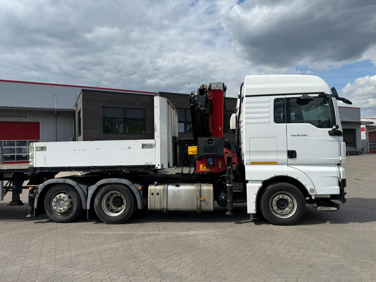 MAN TGX 26.440 6x2 mit HMF 3000-5 Kran - Trekkvogn: bilde 3 MAN TGX 26.440 6x2 mit HMF 3000-5 Kran - Trekkvogn: bilde 3