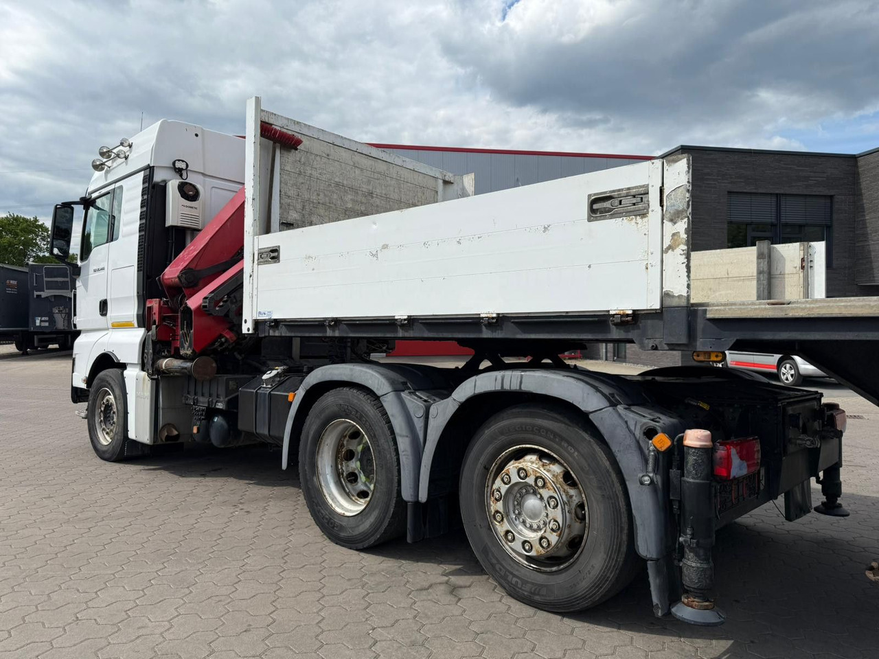 MAN TGX 26.440 6x2 mit HMF 3000-5 Kran - Trekkvogn: bilde 5 MAN TGX 26.440 6x2 mit HMF 3000-5 Kran - Trekkvogn: bilde 5