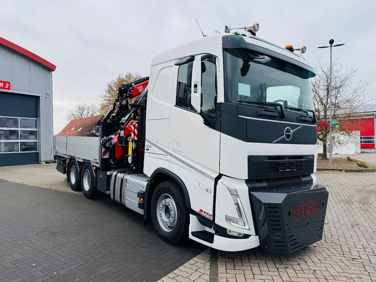 Volvo FH500 6x4 Fassi F545RA 2.27 mit Jib und Winde - Kranbil: bilde 2 Volvo FH500 6x4 Fassi F545RA 2.27 mit Jib und Winde - Kranbil: bilde 2