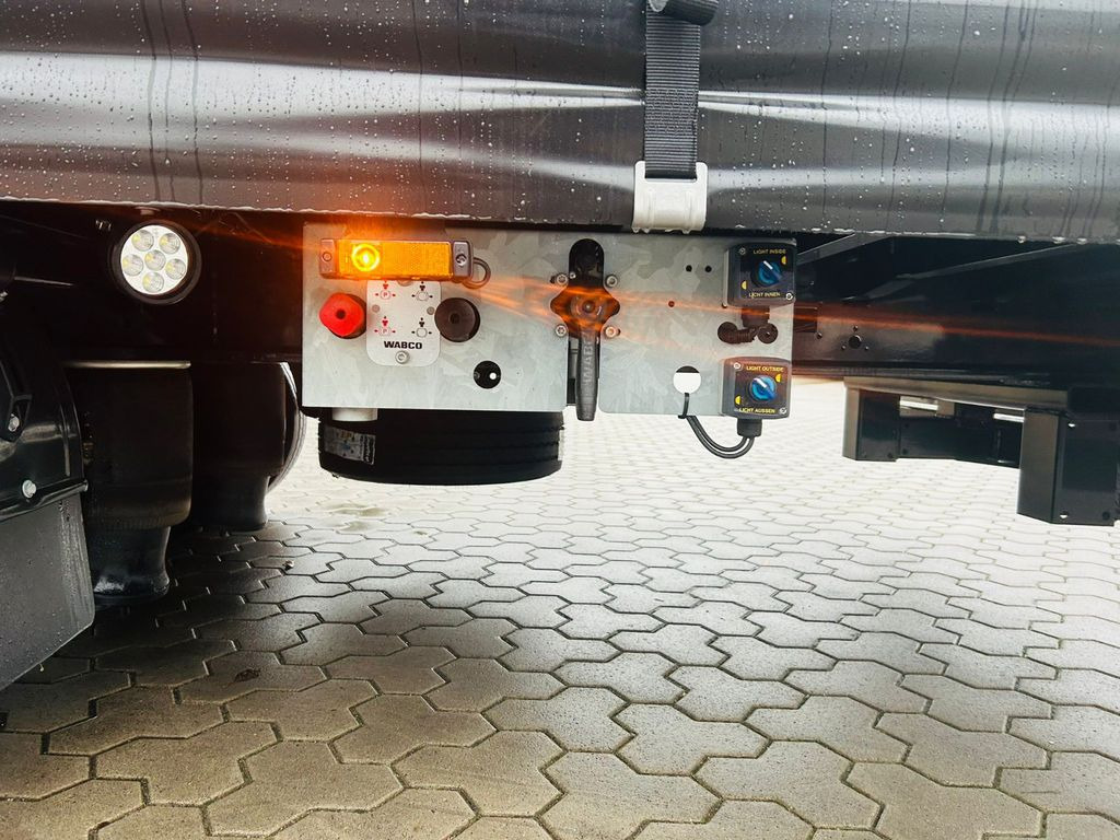 Wiese Gabelstaplertransporter Mega mit Rampen - Lavloader semitrailer: bilde 5 Wiese Gabelstaplertransporter Mega mit Rampen - Lavloader semitrailer: bilde 5