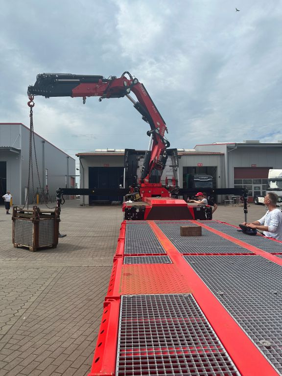 Wiese Stufensattel Tieflader mit Kran Fassi F545 - Lavloader semitrailer: bilde 4 Wiese Stufensattel Tieflader mit Kran Fassi F545 - Lavloader semitrailer: bilde 4
