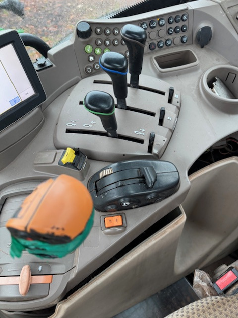 JOHN DEERE 6140R - Traktor: bilde 5 JOHN DEERE 6140R - Traktor: bilde 5