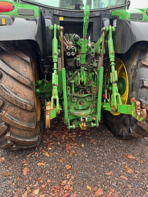 JOHN DEERE 6140R - Traktor: bilde 4 JOHN DEERE 6140R - Traktor: bilde 4
