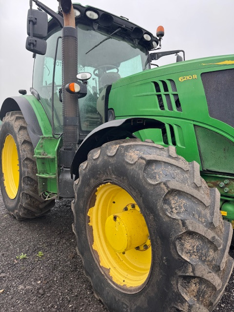 JOHN DEERE 6210R - Traktor: bilde 1 JOHN DEERE 6210R - Traktor: bilde 1