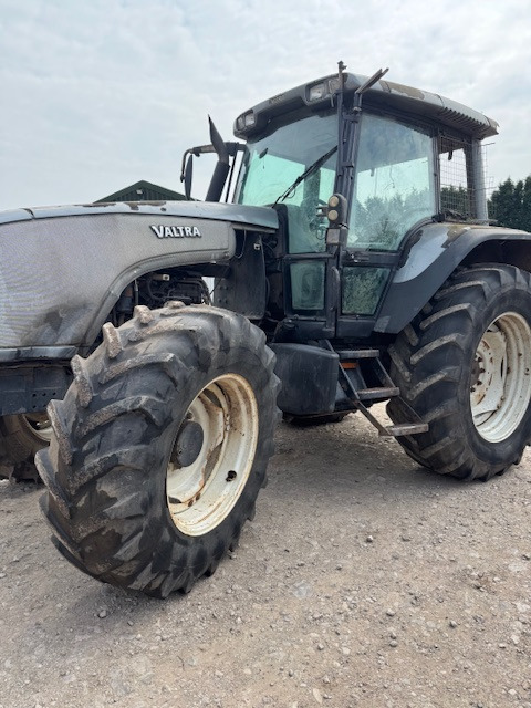 VALTRA T130 - Traktor: bilde 4 VALTRA T130 - Traktor: bilde 4