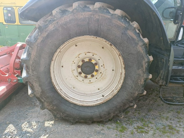 VALTRA T183 DIRECT DRIVE - Traktor: bilde 4 VALTRA T183 DIRECT DRIVE - Traktor: bilde 4