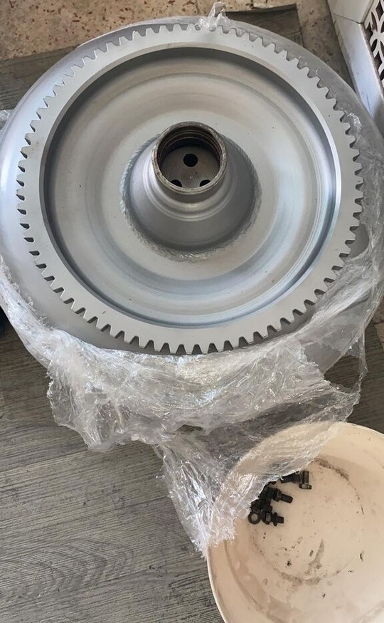 Volvo TORK KONVERTÖR (11144472) Volvo L150E-L180E-L150F-L180F-L220E-L220F(11144472) - Transmisjon for Hjullaster: bilde 2 Volvo TORK KONVERTÖR (11144472) Volvo L150E-L180E-L150F-L180F-L220E-L220F(11144472) - Transmisjon for Hjullaster: bilde 2