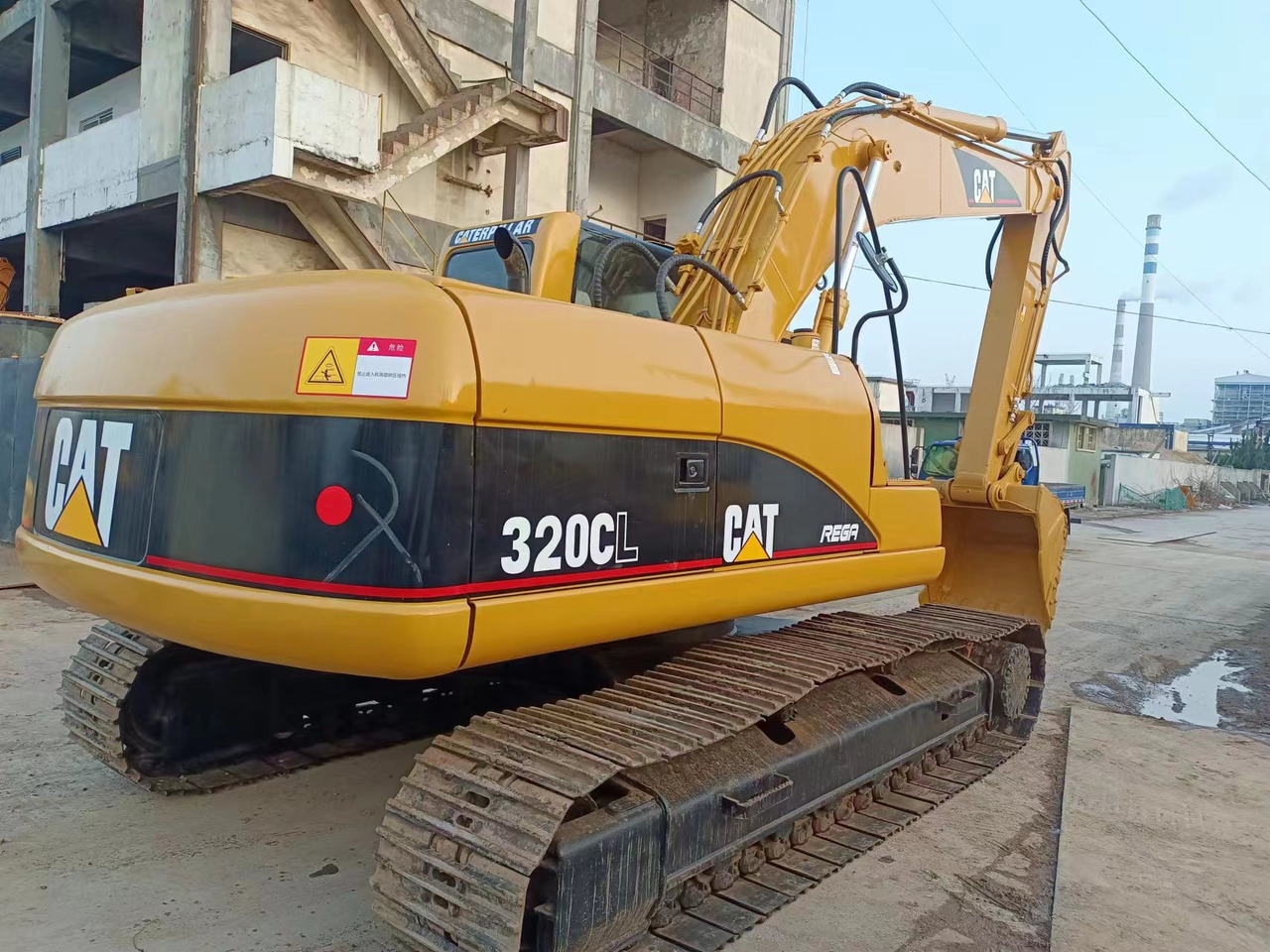 CATERPILLAR 320CL - Beltegraver: bilde 1 CATERPILLAR 320CL - Beltegraver: bilde 1