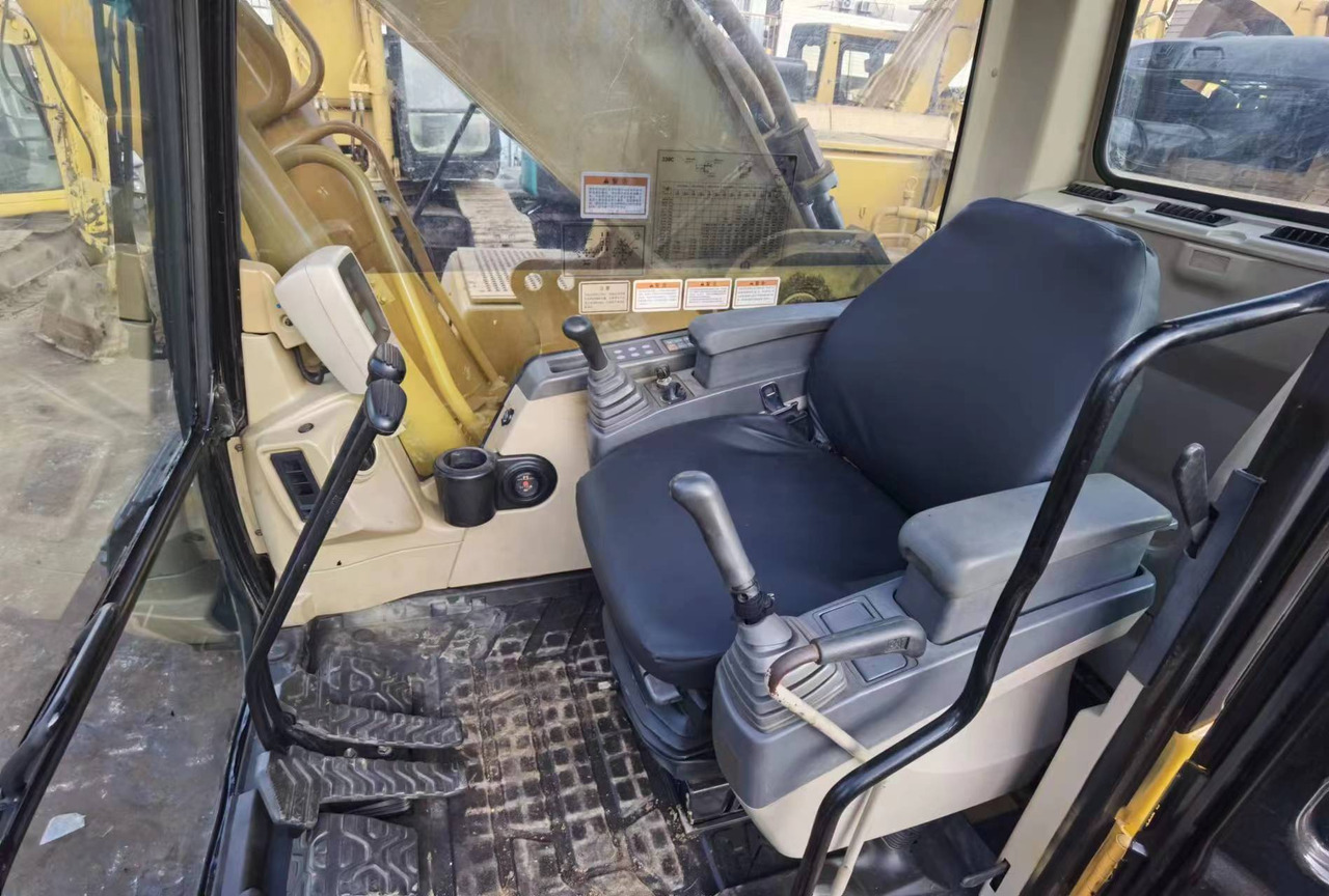 CATERPILLAR 330C - Beltegraver: bilde 5 CATERPILLAR 330C - Beltegraver: bilde 5