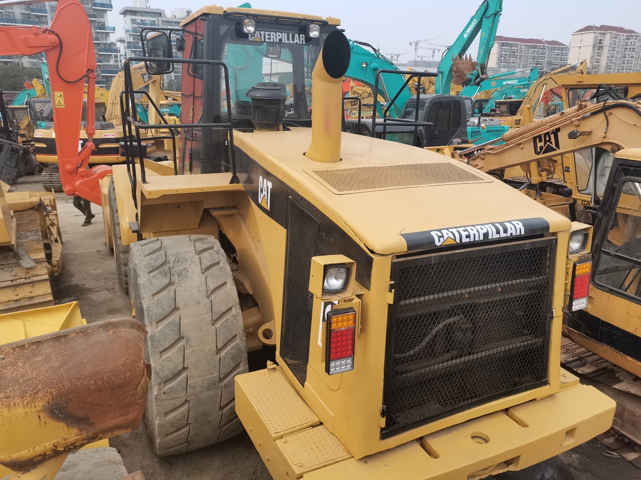 CATERPILLAR 980G - Hjullaster: bilde 3 CATERPILLAR 980G - Hjullaster: bilde 3
