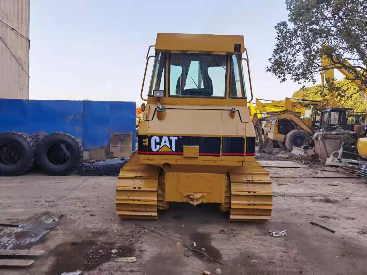 CATERPILLAR D4G - Bulldozer: bilde 3 CATERPILLAR D4G - Bulldozer: bilde 3