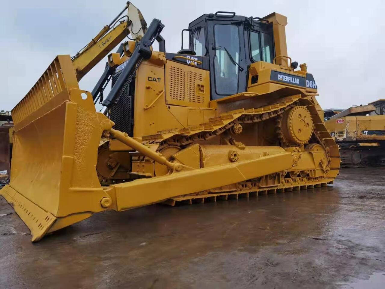 CATERPILLAR D6H - Bulldozer: bilde 1 CATERPILLAR D6H - Bulldozer: bilde 1