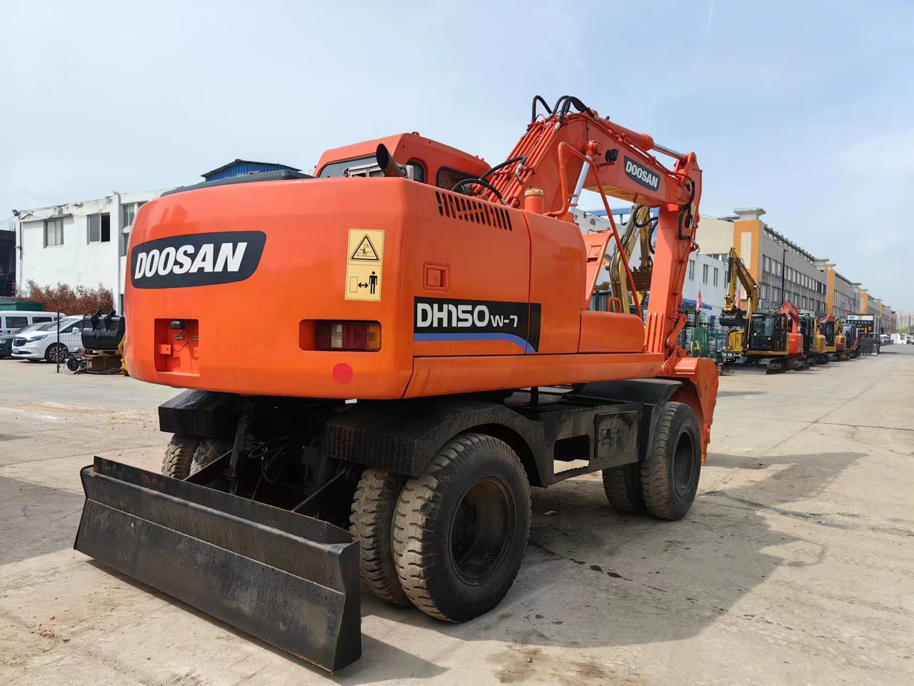 DOOSAN DH150W-7 - Hjulgraver: bilde 2 DOOSAN DH150W-7 - Hjulgraver: bilde 2