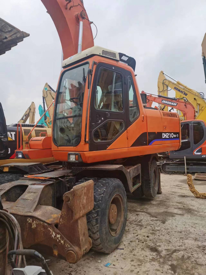 DOOSAN DH210W-7 - Hjulgraver: bilde 3 DOOSAN DH210W-7 - Hjulgraver: bilde 3