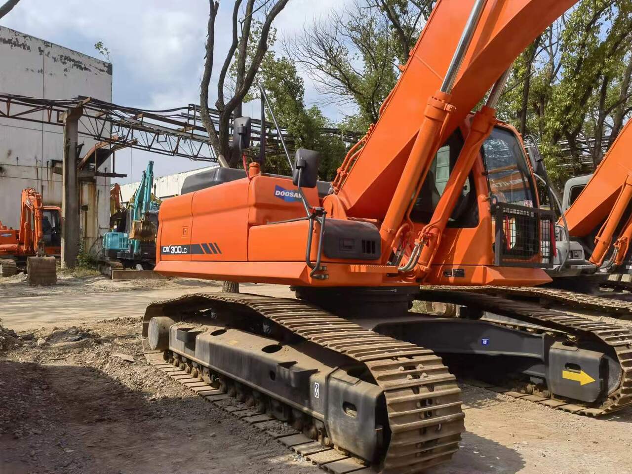 DOOSAN DX300 - Beltegraver: bilde 2 DOOSAN DX300 - Beltegraver: bilde 2