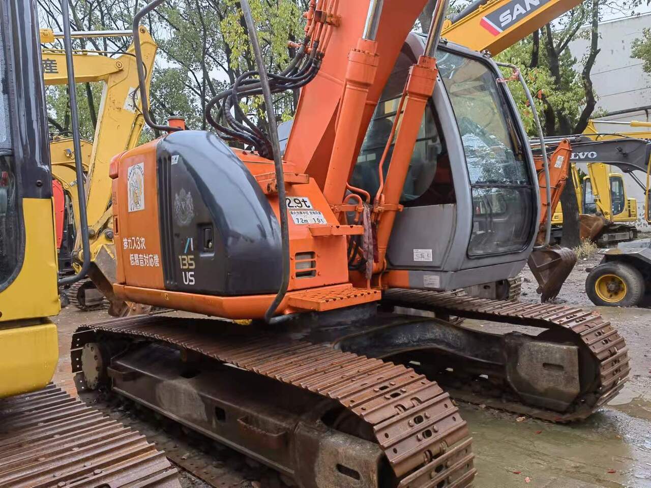 HITACHI Crawler excavator ZX135US - Beltegraver: bilde 1 HITACHI Crawler excavator ZX135US - Beltegraver: bilde 1