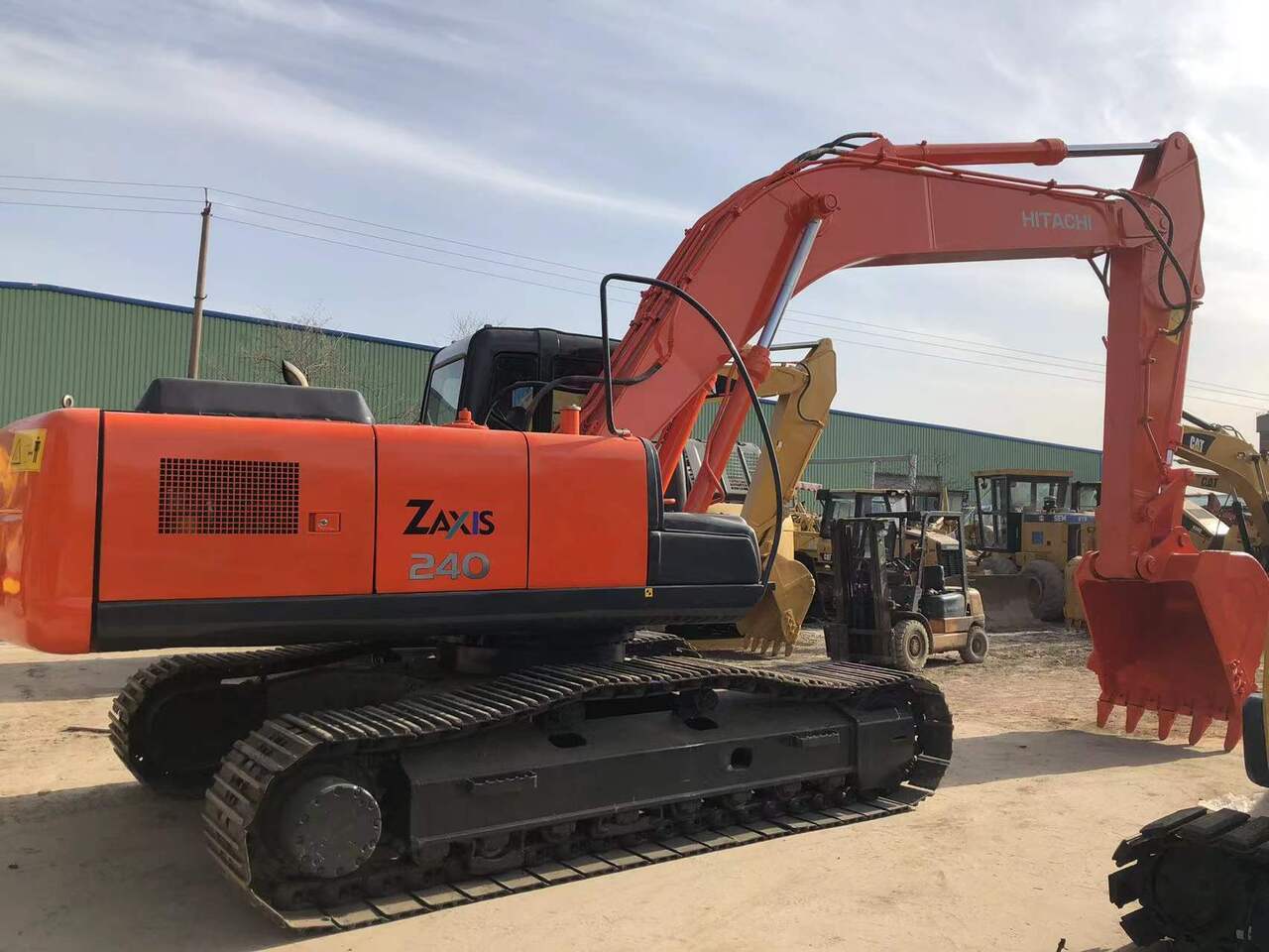 HITACHI ZX240 - Beltegraver: bilde 2 HITACHI ZX240 - Beltegraver: bilde 2